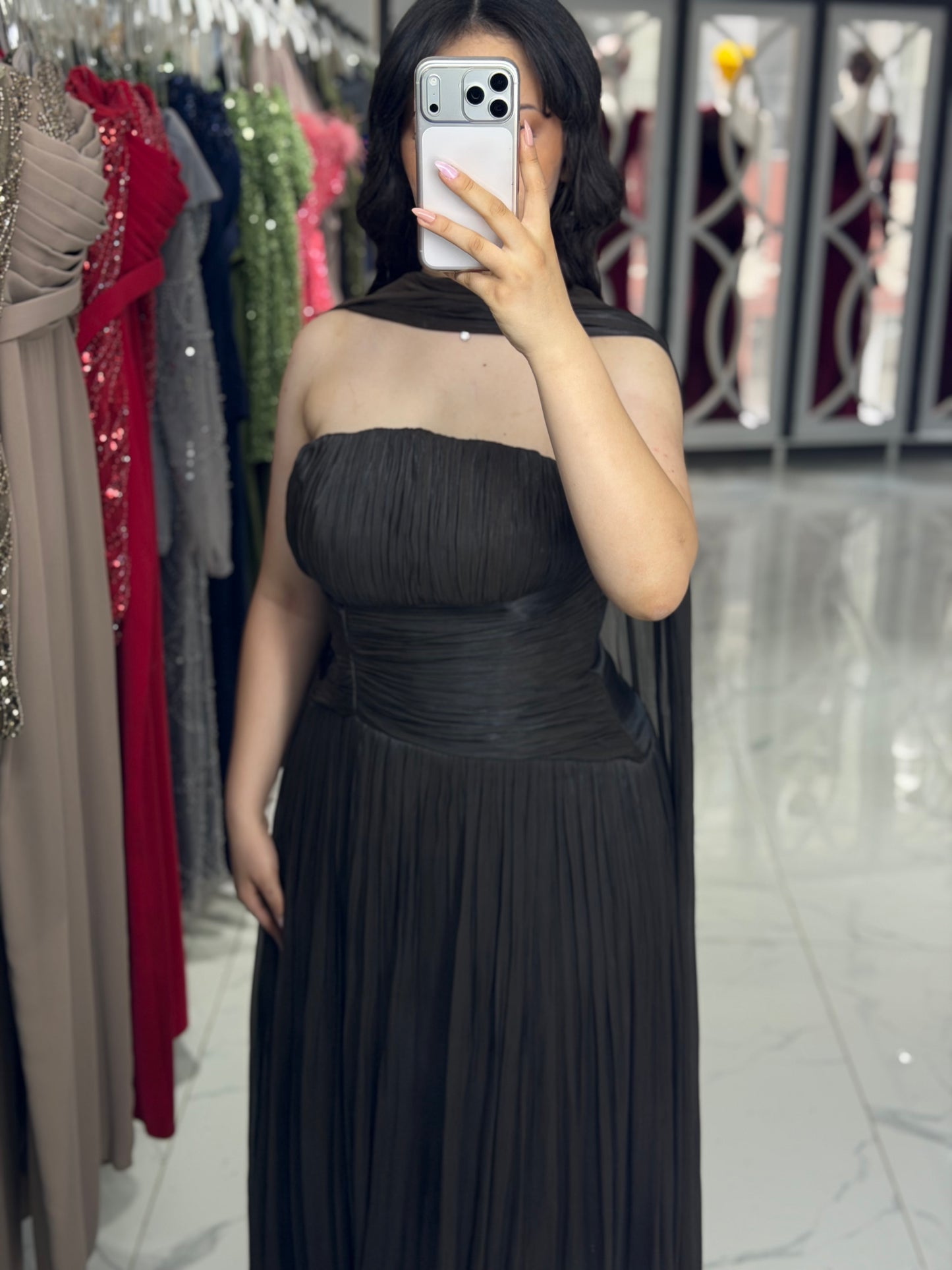 Alisa Dress